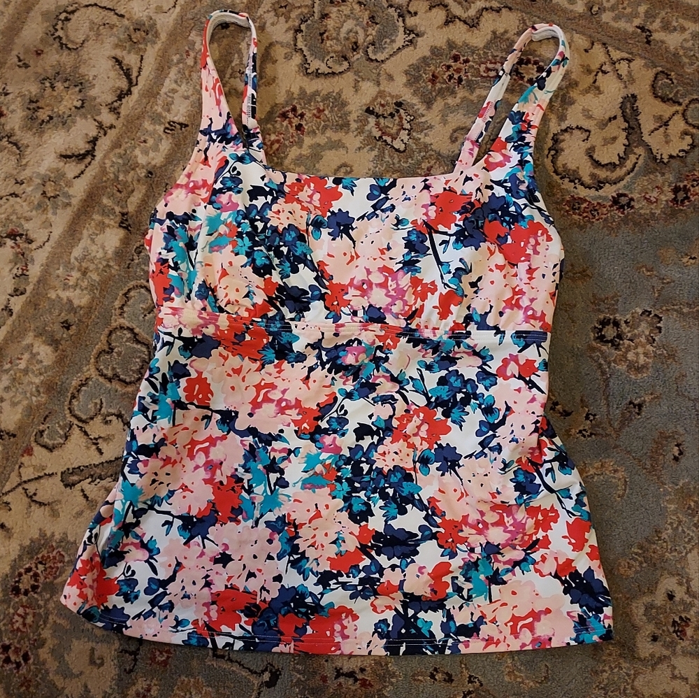 Land's End ladies petite swim top